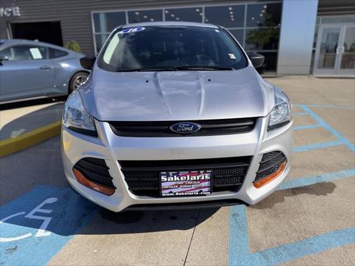 2016 Ford Escape S