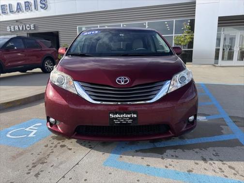 2013 Toyota Sienna