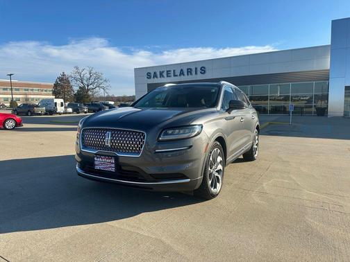 2022 Lincoln Nautilus Reserve