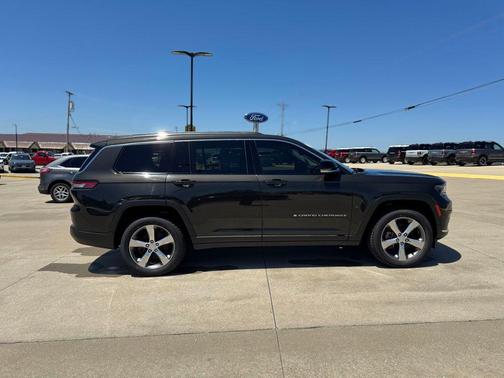 Rocky Mountain Pearlcoat 2022 Jeep Grand Cherokee L Limited