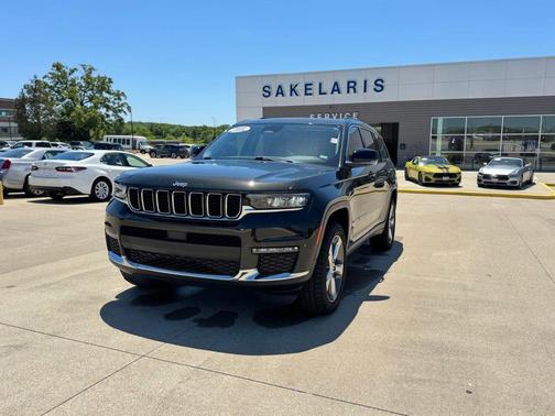 Rocky Mountain Pearlcoat 2022 Jeep Grand Cherokee L Limited