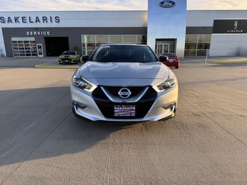 2017 Nissan Maxima 3.5 Platinum