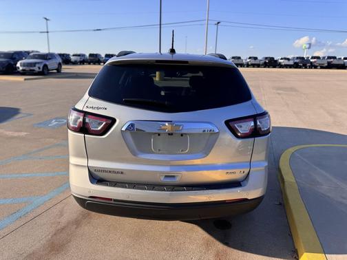 2017 Chevrolet Traverse 1LT