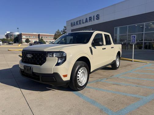 2025 Ford Maverick XL