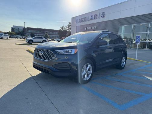 2024 Ford Edge SE
