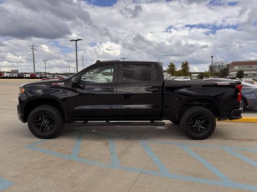 2021 Chevrolet Silverado 1500 Custom Trail Boss