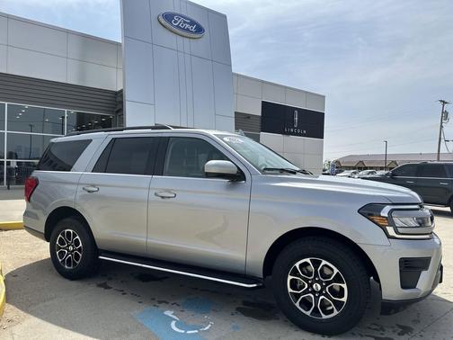 2022 Ford Expedition XLT