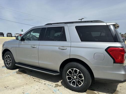 2022 Ford Expedition XLT