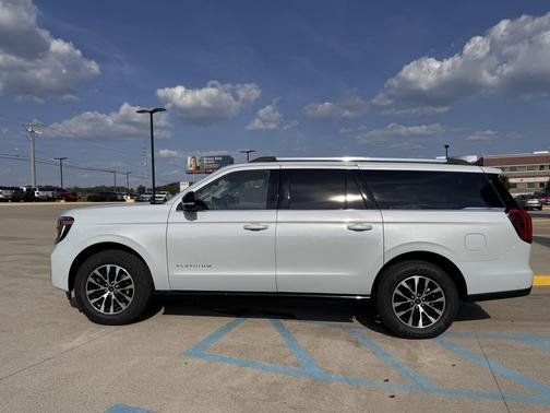 2025 Ford Expedition Max Platinum
