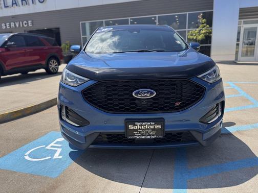 2019 Ford Edge ST