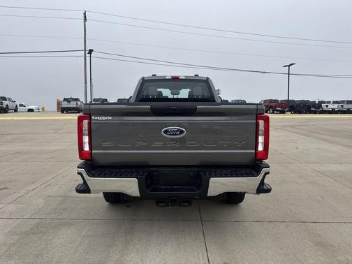 2025 Ford F-250 XL