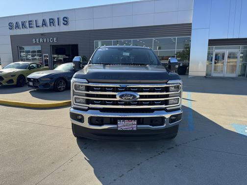 2026 Ford F-250 Lariat