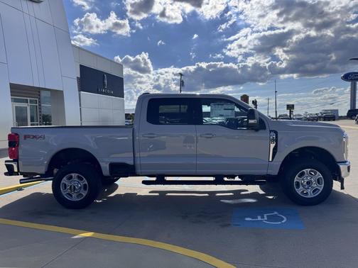 2026 Ford F-350 XLT