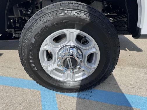2026 Ford F-350 XLT