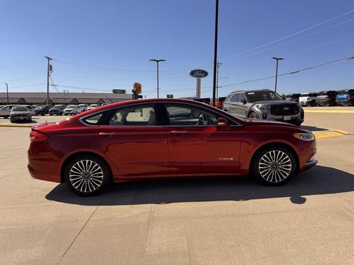 2017 Ford Fusion Hybrid Platinum