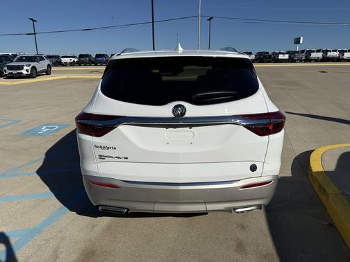 2021 Buick Enclave AWD Essence