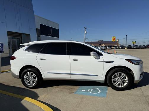 2021 Buick Enclave AWD Essence