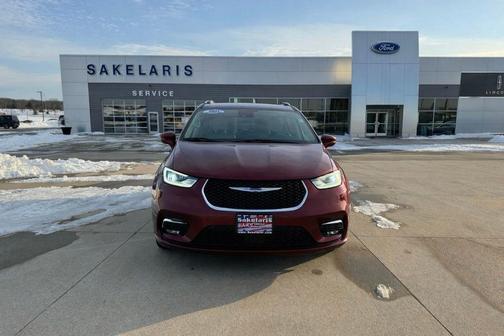 2021 Chrysler Pacifica Touring L