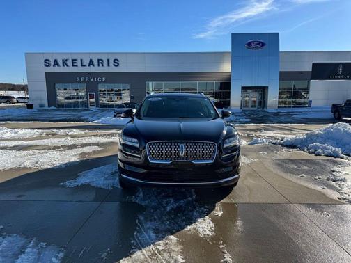 2022 Lincoln Nautilus Reserve