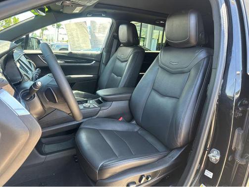 Stellar Black Metallic 2022 Cadillac XT5 Premium Luxury