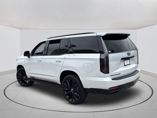 Vibrant White Tricoat 2026 Cadillac Escalade Sport Platinum