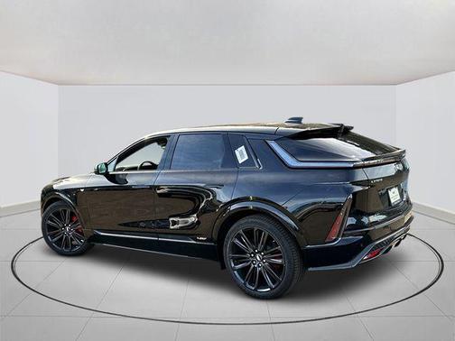Stellar Black Metallic 2026 Cadillac LYRIQ V