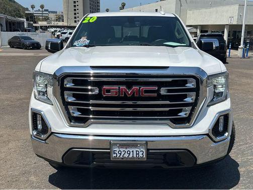 White Frost Tricoat 2020 GMC Sierra 1500 SLT