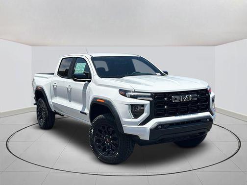 Summit White 2026 GMC Canyon Elevation