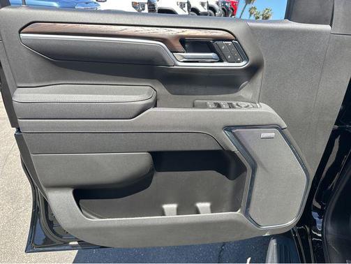 Onyx Black 2026 GMC Sierra 1500 SLT