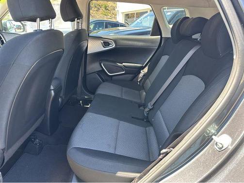 Gravity Gray 2023 Kia Soul LX