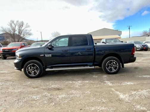 2017 RAM 1500 Sport