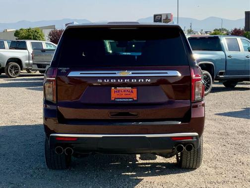 2023 Chevrolet Suburban 4WD High Country