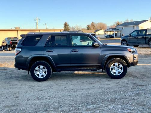 2018 Toyota 4Runner SR5
