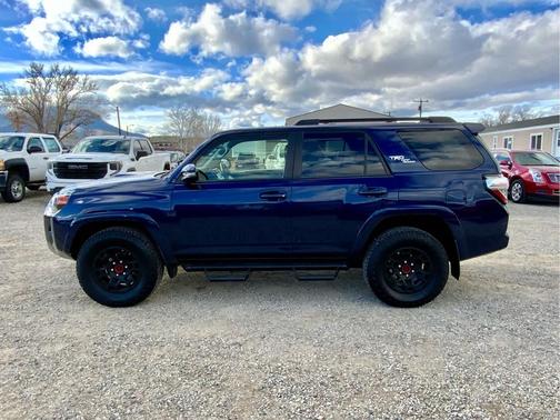 2022 Toyota 4Runner TRD Off Road Premium