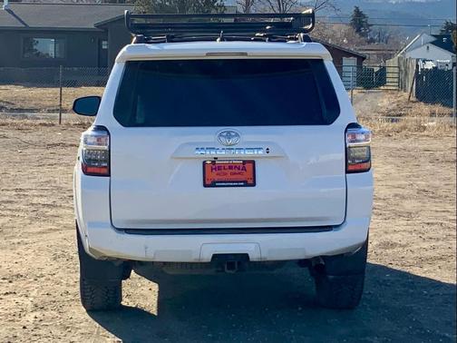 2023 Toyota 4Runner SR5