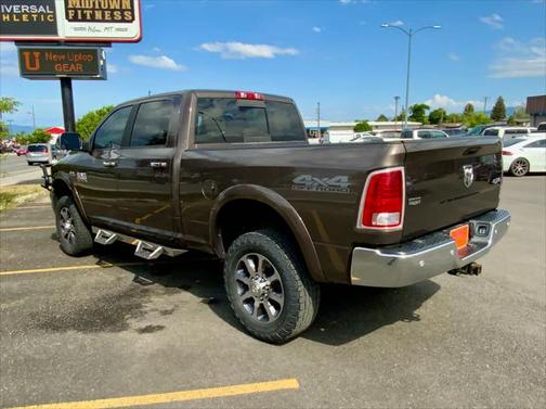 2018 RAM 2500 Laramie Crew Cab 4x4 6'4' Box