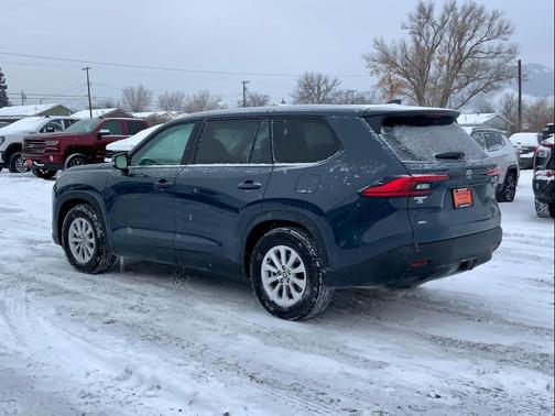 2024 Toyota Grand Highlander XLE