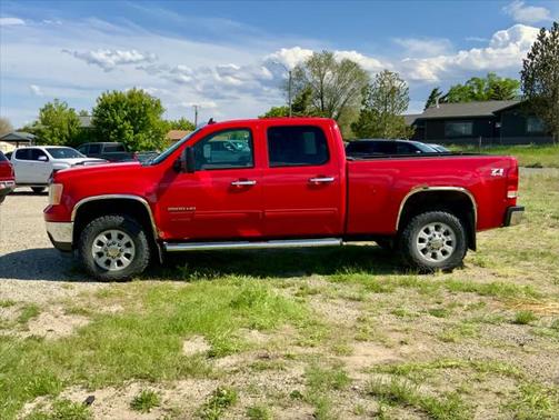 2011 GMC Sierra 2500 SLT