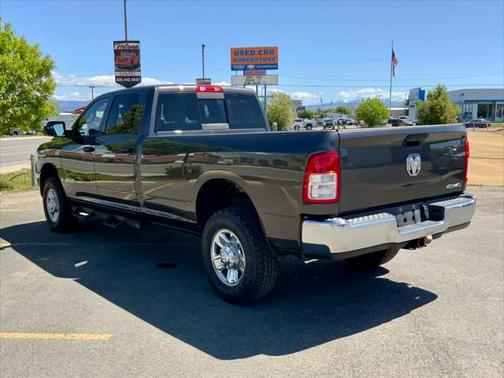 2021 RAM 2500 Tradesman Crew Cab 4x4 8' Box