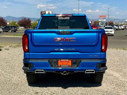 2023 GMC Sierra 1500 AT4