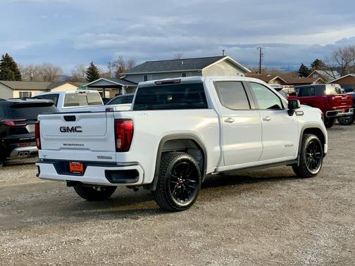 2022 GMC Sierra 1500 Elevation