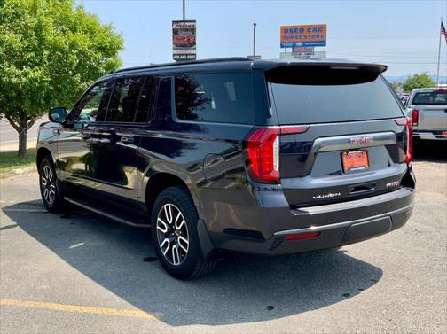 2023 GMC Yukon XL 4WD AT4