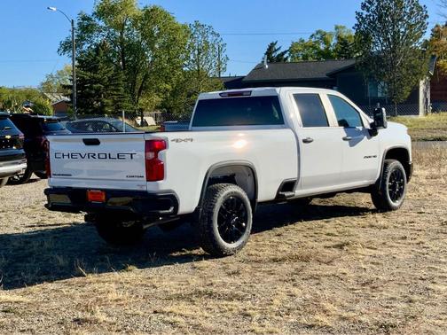 2026 Chevrolet Silverado 2500 Custom