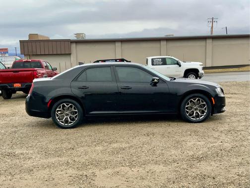 2017 Chrysler 300 S
