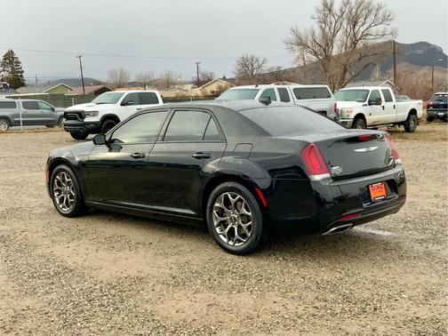 2017 Chrysler 300 S