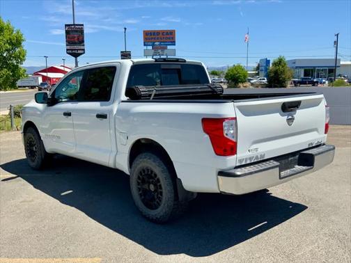 2019 Nissan Titan SV