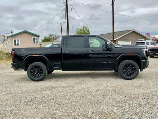 2025 GMC Sierra 3500 Base