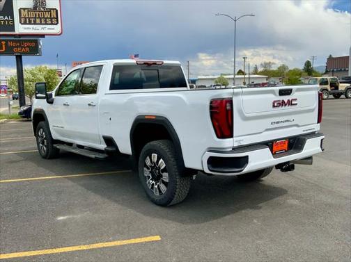 2025 GMC Sierra 3500 Denali