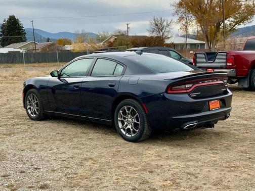 2017 Dodge Charger SXT