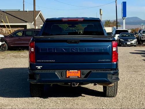 2022 Chevrolet Silverado 1500 Custom